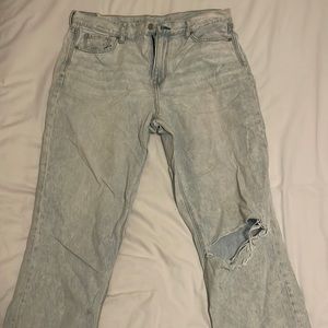 American Eagle Straight Leg Jeans
